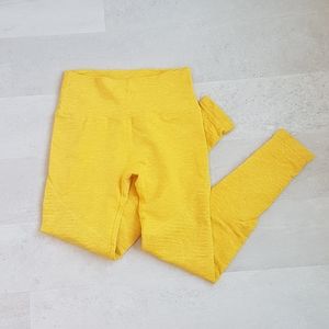 Alphalete r6 revival leggings yellow size L